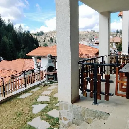 Villa Tangra *